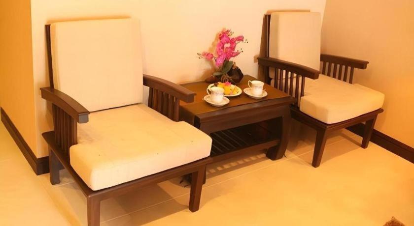 อาร์คอน เรสซิเดนซ์ Hotel Pattaya ภายนอก รูปภาพ